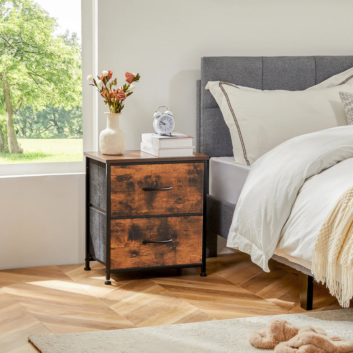 MCQ Modern Style Metal Living Room Storage Display Cabinet Nightstand
