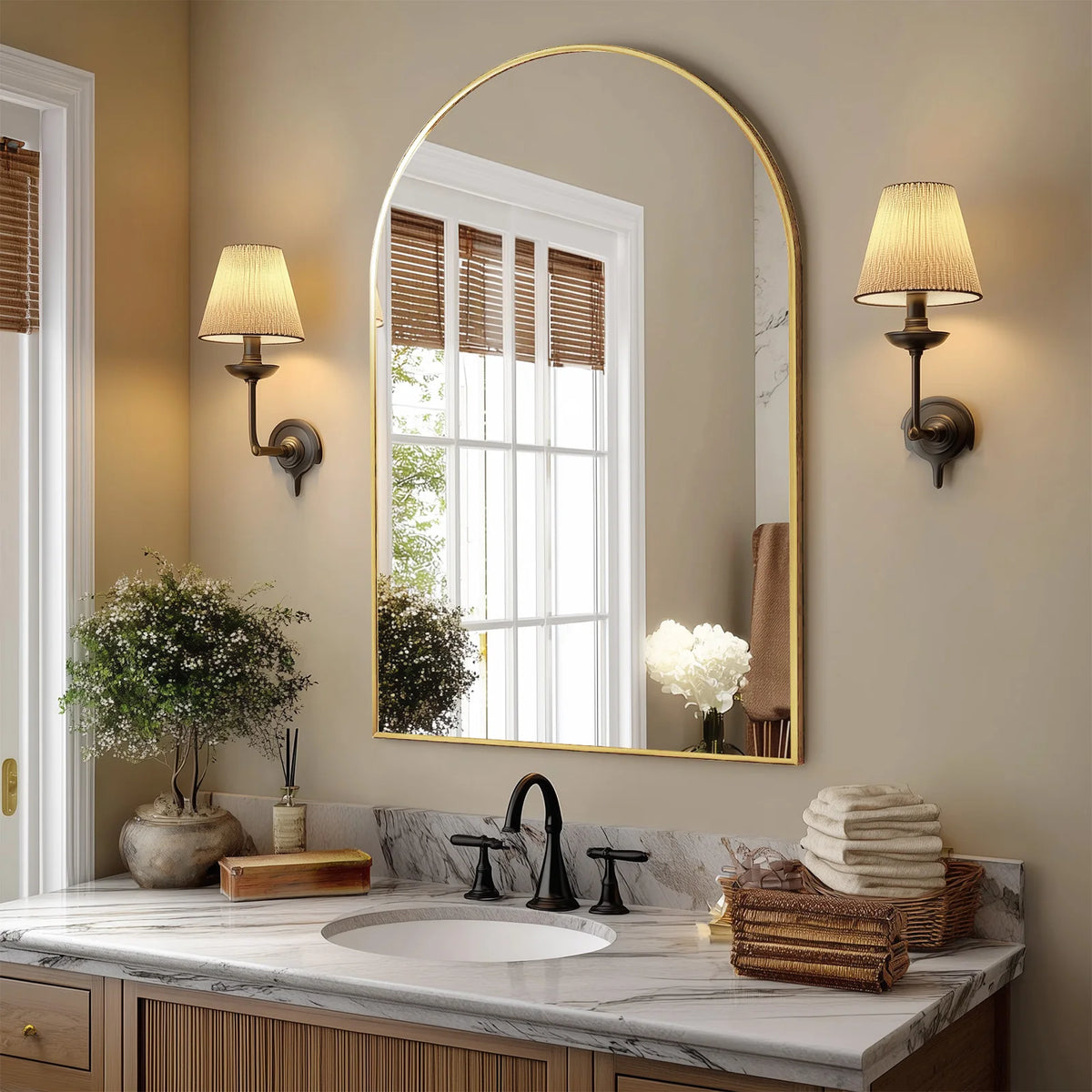 JHK Modern Arched Metal Framed Wall Mirror With Matte Finish
