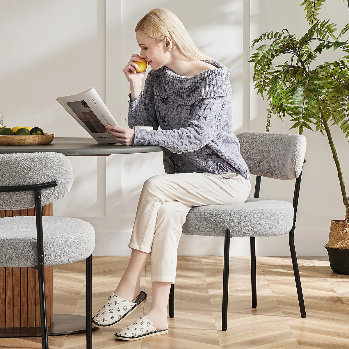 JHK Ergonomic Dining Chairs With Curved Backrest And Metal Legs